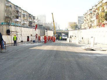 Готов к сдаче тоннель в центре Баку