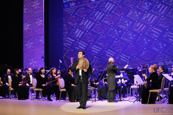 В Баку состоялось торжественное открытие III Международного фестиваля мугама «Мир мугама» 