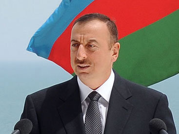 Президент Ильхам Алиев: "Руководящие кадры должны быть примером"