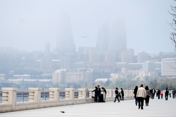 Содержание пыли в атмосфере Баку превысило 40%