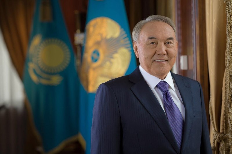 После отставки  Нурсултана Назарбаева, Касым-Жомарт Токаев вступил в должно ...