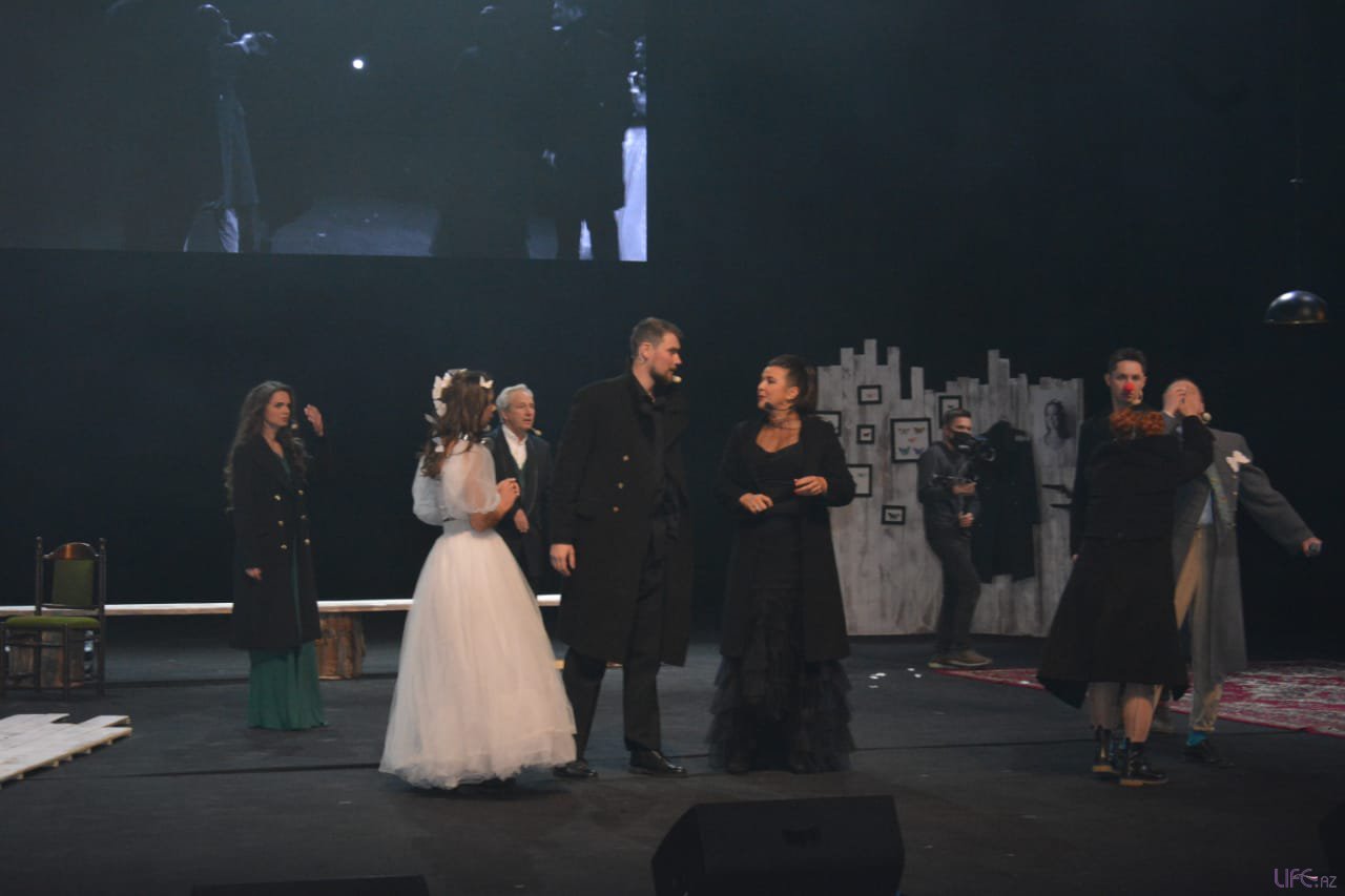 "Княжна Мери" на сцене Дворца Гейдара Алиева